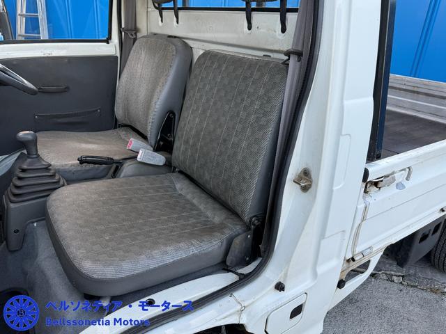 サンバートラック ＳＤＸ　ＡＣ／パートタイム４ＷＤ／５ＭＴ／ラジオ／三方開／走行８１００Ｋｍ／車検Ｒ８．９月（37枚目）