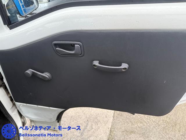 サンバートラック ＴＢ　走行３５０００Ｋｍ／車検Ｒ８．１１／ＡＴ／１オーナー／禁煙（29枚目）