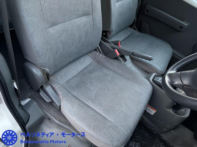 ミニキャブバン 　４ＷＤ／ＥＴＣ／ナビ／Ｂｌｕｅｔｏｏｔｈ／前後ドラレコ／車検Ｒ８．１１月／走行７００００Ｋｍ（29枚目）