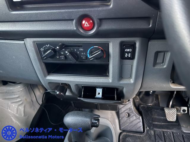 ミニキャブバン 　４ＷＤ／ＥＴＣ／ナビ／Ｂｌｕｅｔｏｏｔｈ／前後ドラレコ／車検Ｒ８．１１月／走行７００００Ｋｍ（39枚目）