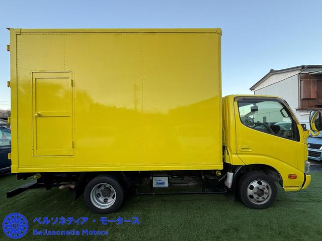 ダイナトラック キッチンカー/車検・点検/フードトラック/移動販売/3層シンク/シャッター式/Bモニター/ETC/LPG(11枚目)
