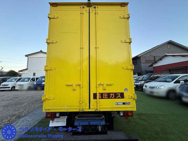 ダイナトラック キッチンカー/車検・点検/フードトラック/移動販売/3層シンク/シャッター式/Bモニター/ETC/LPG(13枚目)