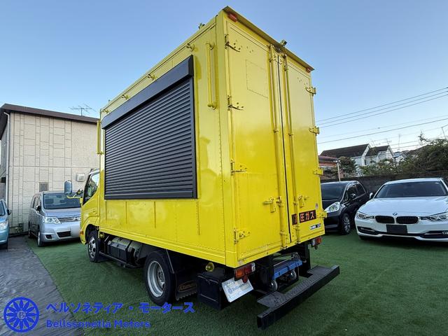 ダイナトラック キッチンカー/車検・点検/フードトラック/移動販売/3層シンク/シャッター式/Bモニター/ETC/LPG(14枚目)