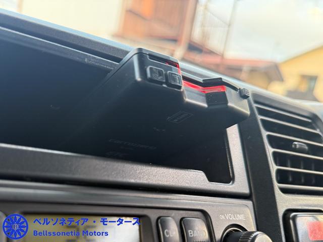 タイタンダッシュ キッチンカー/フードトラック/3層シンク/Bモニター/Bカメラ/ETC/ガソリン/AT(5枚目)