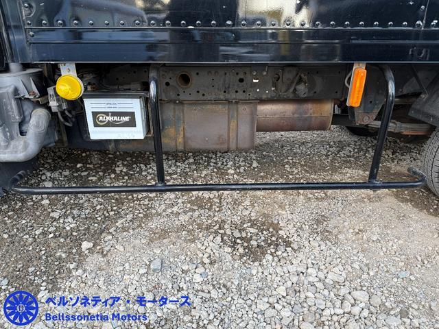 タイタンダッシュ キッチンカー/フードトラック/3層シンク/Bモニター/Bカメラ/ETC/ガソリン/AT(18枚目)