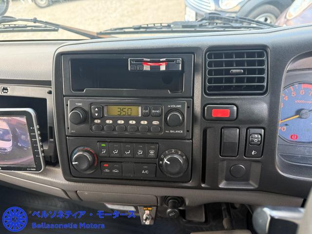 タイタンダッシュ キッチンカー/フードトラック/3層シンク/Bモニター/Bカメラ/ETC/ガソリン/AT(43枚目)