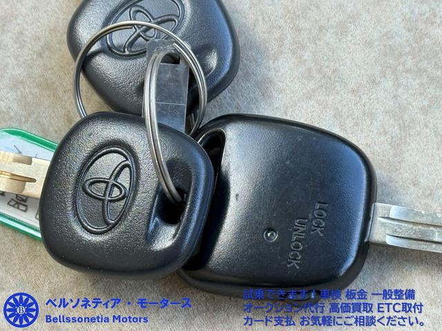 エスティマＬ Ｘ　３列シート／ＥＴＣ／キーレス／ナビ／イージークローズ／車検Ｒ９．２月／走行２６０００Ｋｍ（5枚目）