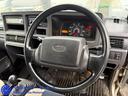 トランスポーター　ＡＣ／キーレス／５ＭＴ／１オーナー／記録簿／車検２年／走行８００００Ｋｍ（20枚目）