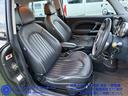 シート破れもなく綺麗な内装です。
