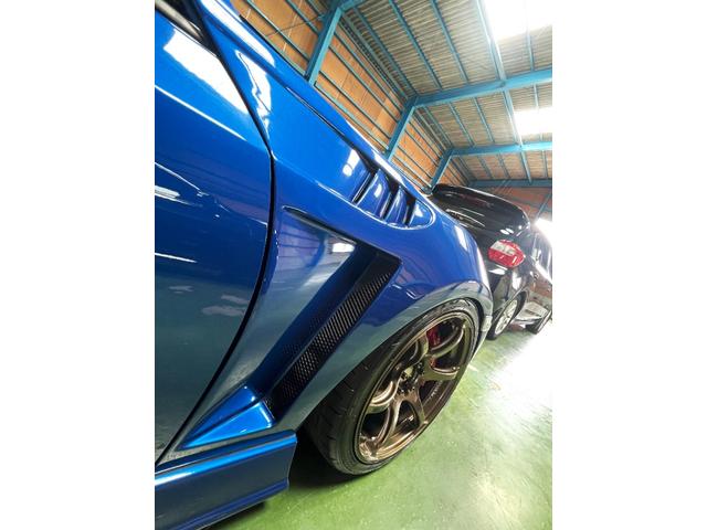 ＢＲＺ ＳＴＩ　スポーツ　６ＭＴ・イングス？【Ｆ・Ｓ・Ｒ・Ｆフェンダー】・ボルテックスリアウィング・社外ステアリング・ブリッドフルバケ・社外エキマニ・ＨＫＳ車高調・アドバン１８ＡＷ・ＨＫＳエアクリ・ドラレコ・ナビ・バックカメラ（6枚目）
