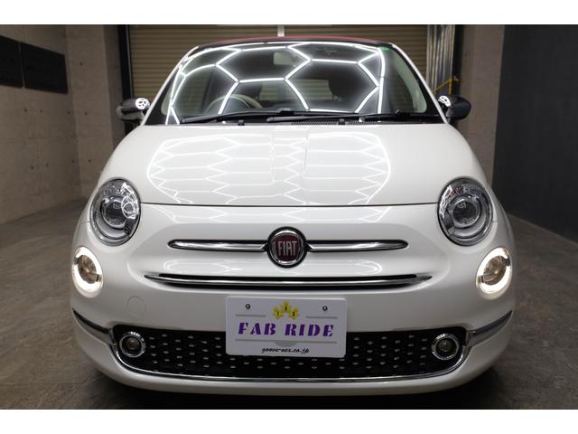 ５００Ｃ ツインエア　ドルチェヴィータ　右ハンドル　４人乗り　レッドソフトトップ　１５インチＡＷ　５速デュアロジック　純正ディスプレイオーディオ　ステアリングスイッチ　ＥＴＣ（7枚目）