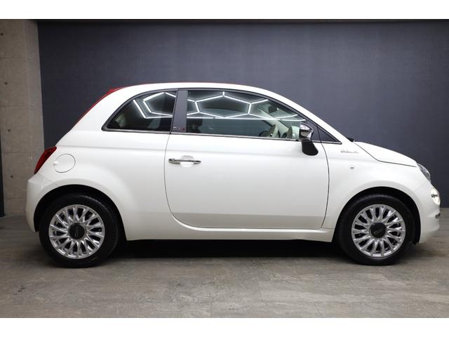５００Ｃ ツインエア　ドルチェヴィータ　右ハンドル　４人乗り　レッドソフトトップ　１５インチＡＷ　５速デュアロジック　純正ディスプレイオーディオ　ステアリングスイッチ　ＥＴＣ（14枚目）