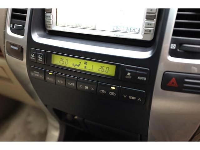 ランドクルーザープラド TZ TZ 8人乗り マットカラーカスタム 社外ヘッドライト・リアテール 17インチホイール・オールテレーンタイヤ クルーズコントロール 純正ナビ ルーフレール ETC(30枚目)