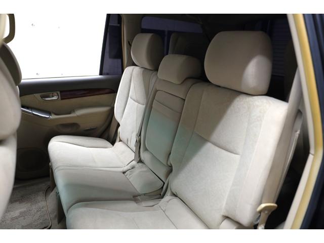 ランドクルーザープラド TZ TZ 8人乗り マットカラーカスタム 社外ヘッドライト・リアテール 17インチホイール・オールテレーンタイヤ クルーズコントロール 純正ナビ ルーフレール ETC(34枚目)