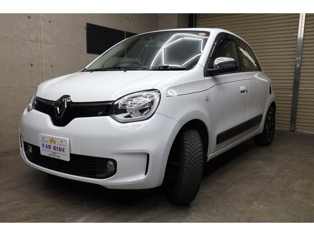 トゥインゴ ＥＤＣ　ワンオーナー　後期モデル　アルパインナビ・ＴＶ　バックカメラ　ＬＥＤヘッドランプ　クルーズコントロール　レーンキープアシスト　クリアランスソナー　純正１５インチＡＷ　右ハンドル　４人乗り（8枚目）