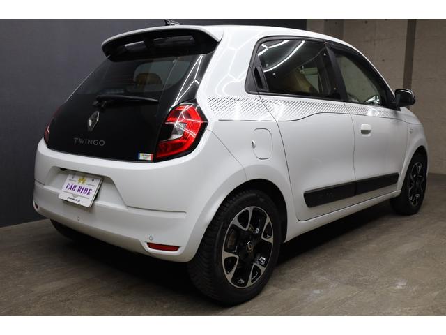 トゥインゴ ＥＤＣ　ワンオーナー　後期モデル　アルパインナビ・ＴＶ　バックカメラ　ＬＥＤヘッドランプ　クルーズコントロール　レーンキープアシスト　クリアランスソナー　純正１５インチＡＷ　右ハンドル　４人乗り（13枚目）
