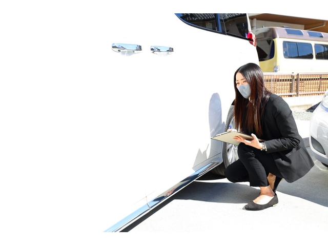 トゥインゴ ＥＤＣ　ワンオーナー　後期モデル　アルパインナビ・ＴＶ　バックカメラ　ＬＥＤヘッドランプ　クルーズコントロール　レーンキープアシスト　クリアランスソナー　純正１５インチＡＷ　右ハンドル　４人乗り（23枚目）