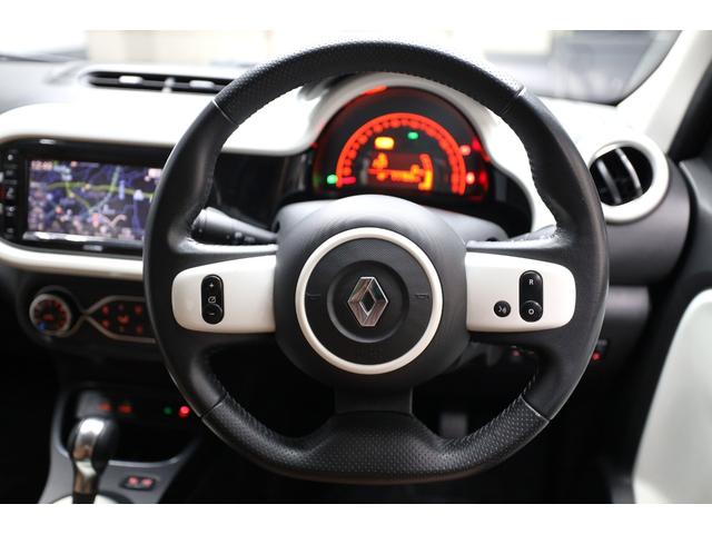 トゥインゴ ＥＤＣ　ワンオーナー　後期モデル　アルパインナビ・ＴＶ　バックカメラ　ＬＥＤヘッドランプ　クルーズコントロール　レーンキープアシスト　クリアランスソナー　純正１５インチＡＷ　右ハンドル　４人乗り（25枚目）