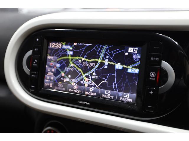 トゥインゴ ＥＤＣ　ワンオーナー　後期モデル　アルパインナビ・ＴＶ　バックカメラ　ＬＥＤヘッドランプ　クルーズコントロール　レーンキープアシスト　クリアランスソナー　純正１５インチＡＷ　右ハンドル　４人乗り（30枚目）