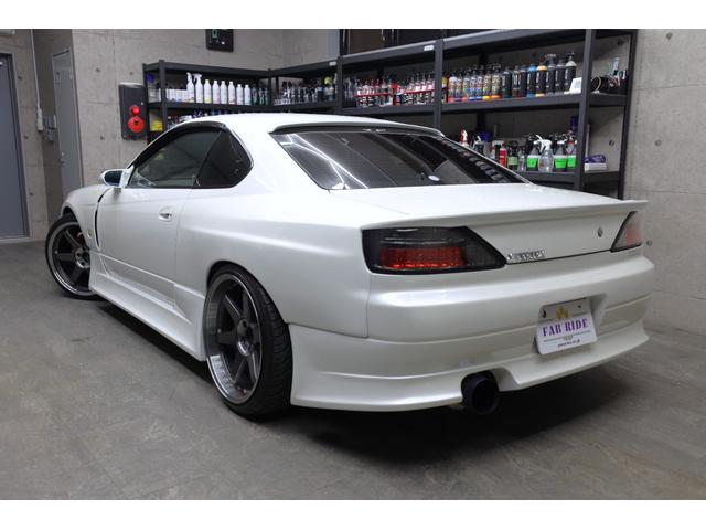 シルビア スペックR VERTEXlANGフルエアロ TEIN車高調 HKSマフラー ルーフエンドスポイラー トランクスポイラー カーボンボンネットGPスポーツワイドフェンダー ガナドールミラー BRIDEシート2脚(10枚目)