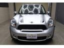 ＭＩＮＩ クーパーＳ　クロスオーバー　クリスタルシルバーメタリック　５人乗り　ツートン車　社外ナビ・ＴＶ・バックカメラ　パドルシフト　１７インチＡＷ　キーレス　ＥＴＣ（7枚目）
