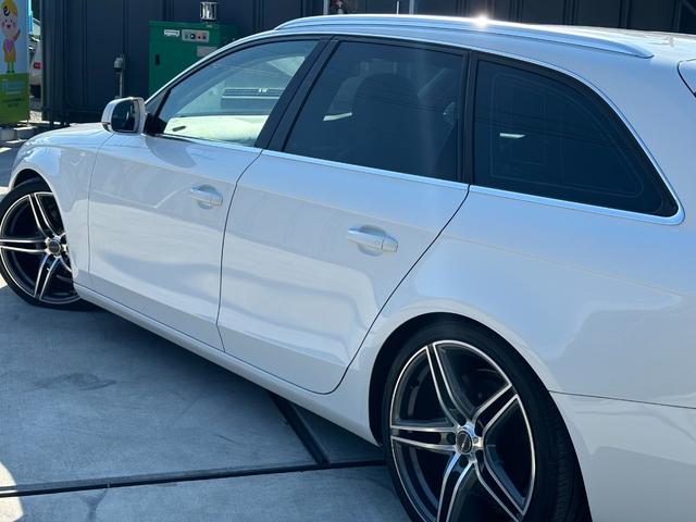 Ａ４アバント ２．０ＴＦＳＩ　Ａ４アバント２．０ＴＦＳＩ　ＳＥパッケージ　ＫＷ車高調サンルーフ　１９インチＡＷ　バックカメラ　禁煙車修復歴無し　車検２年付（58枚目）
