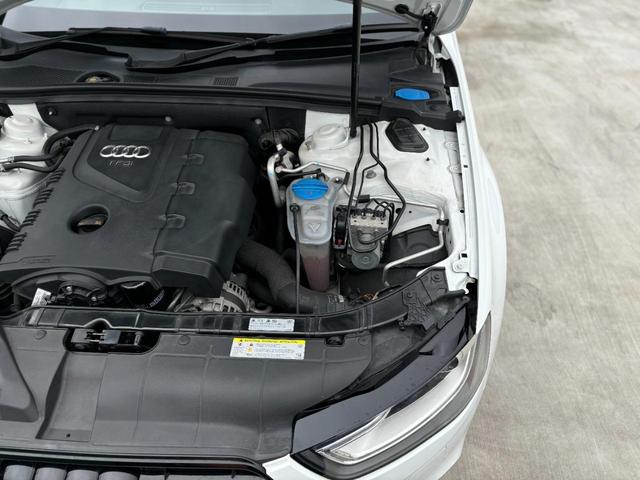 Ａ４アバント ２．０ＴＦＳＩ　Ａ４アバント２．０ＴＦＳＩ　ＳＥパッケージ　ＫＷ車高調サンルーフ　１９インチＡＷ　バックカメラ　禁煙車修復歴無し　車検２年付（63枚目）