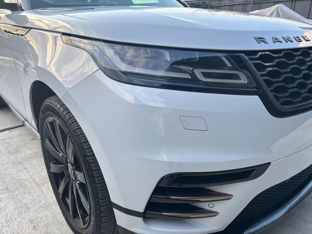 レンジローバーヴェラール Ｒ　ダイナミック　Ｓ　２５０ＰＳ　ＭＥＲＩＤＩＡＮサウンド　白革氏シート　シートヒーター　純正ナビ　ＴＶ　ＥＴＣ　ドラレコ　３６０カメラ　純正２１インチアルミホイール　ＬＥＤライト　パワーバックドア（60枚目）