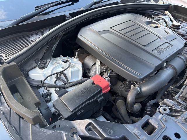 レンジローバーヴェラール Ｒ　ダイナミック　Ｓ　２５０ＰＳ　ＭＥＲＩＤＩＡＮサウンド　白革氏シート　シートヒーター　純正ナビ　ＴＶ　ＥＴＣ　ドラレコ　３６０カメラ　純正２１インチアルミホイール　ＬＥＤライト　パワーバックドア（66枚目）