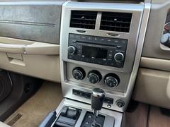 ＣＤ・ラジオ・ＡＵＸ入力端子もございますので外部機器との接続も可能です♪ 6