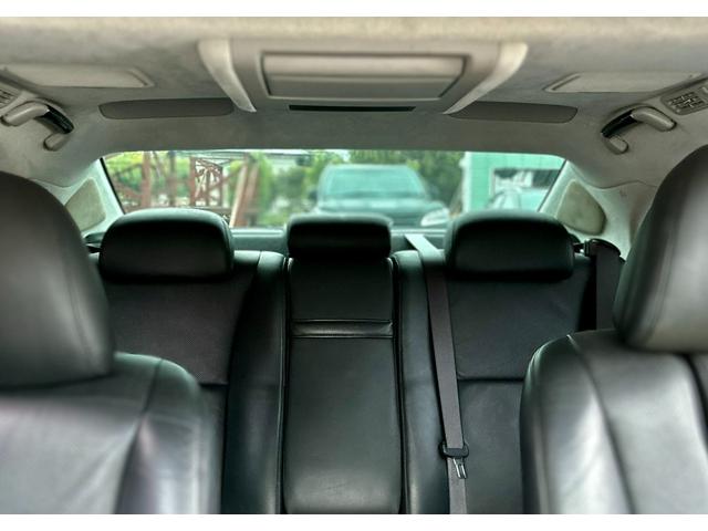 ＬＳ ＬＳ６００ｈ　バージョンＵ　Ｉパッケージ　４ＷＤ　ＥＴＣ　クリアランスソナー　オートクルーズコントロール　ＴＶ　アルミホイール　ＬＥＤヘッドランプ　サンルーフ　ＣＶＴ　シートエアコン　スマートキー　アイドリングストップ　電動格納ミラー（44枚目）