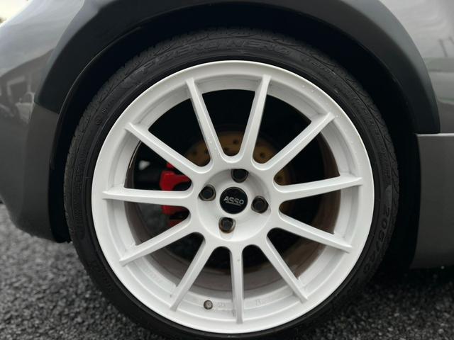 アバルト５９５ コンペティツィオーネ　スティーレ　ドライブレコーダー　クリアランスソナー　アルミホイール　ＨＩＤ　革シート　キーレスエントリー　ＡＴ　盗難防止システム　ＡＢＳ　ＥＳＣ　ＵＳＢ　エアコン　パワーステアリング　パワーウィンドウ（24枚目）