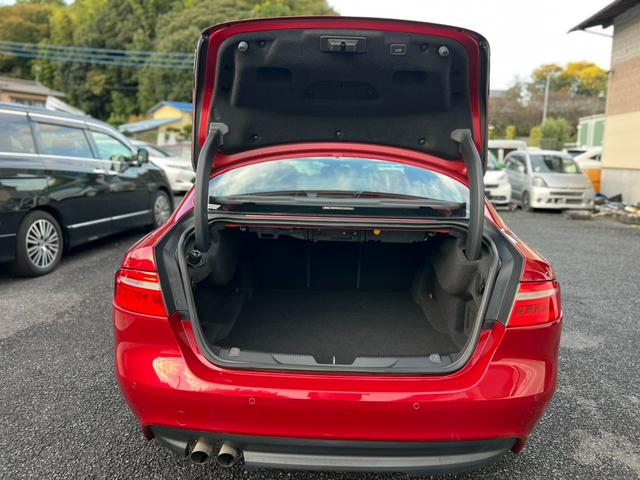 ＸＥ ＸＥ　Ｒ－スポーツ　クリアランスソナー　オートクルーズコントロール　アルミホイール　ＨＩＤ　ＡＴ　エアコン　パワーステアリング　パワーウィンドウ（11枚目）