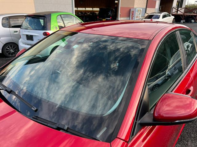 ＸＥ ＸＥ　Ｒ－スポーツ　クリアランスソナー　オートクルーズコントロール　アルミホイール　ＨＩＤ　ＡＴ　エアコン　パワーステアリング　パワーウィンドウ（16枚目）