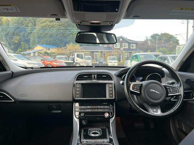 ＸＥ ＸＥ　Ｒ－スポーツ　クリアランスソナー　オートクルーズコントロール　アルミホイール　ＨＩＤ　ＡＴ　エアコン　パワーステアリング　パワーウィンドウ（21枚目）