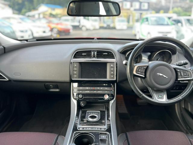 ＸＥ ＸＥ　Ｒ－スポーツ　クリアランスソナー　オートクルーズコントロール　アルミホイール　ＨＩＤ　ＡＴ　エアコン　パワーステアリング　パワーウィンドウ（22枚目）