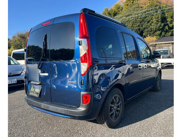 カングー ゼン　ドライブレコーダー　ＥＴＣ　バックカメラ　ナビ　ＴＶ　オートクルーズコントロール　両側スライドドア　ＭＴ　ルーフレール　アルミホイール　ＣＤ　ＵＳＢ　盗難防止システム　ＡＢＳ　エアコン（9枚目）