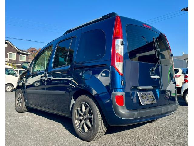 カングー ゼン　ドライブレコーダー　ＥＴＣ　バックカメラ　ナビ　ＴＶ　オートクルーズコントロール　両側スライドドア　ＭＴ　ルーフレール　アルミホイール　ＣＤ　ＵＳＢ　盗難防止システム　ＡＢＳ　エアコン（10枚目）