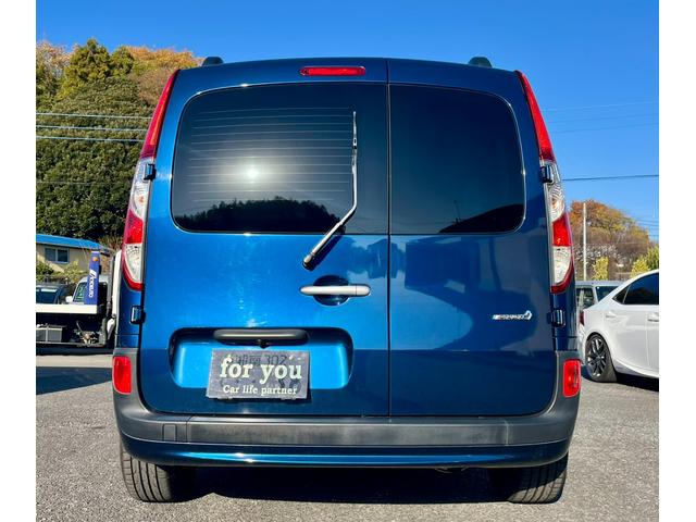 カングー ゼン　ドライブレコーダー　ＥＴＣ　バックカメラ　ナビ　ＴＶ　オートクルーズコントロール　両側スライドドア　ＭＴ　ルーフレール　アルミホイール　ＣＤ　ＵＳＢ　盗難防止システム　ＡＢＳ　エアコン（12枚目）