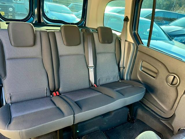 カングー ゼン　ドライブレコーダー　ＥＴＣ　バックカメラ　ナビ　ＴＶ　オートクルーズコントロール　両側スライドドア　ＭＴ　ルーフレール　アルミホイール　ＣＤ　ＵＳＢ　盗難防止システム　ＡＢＳ　エアコン（32枚目）