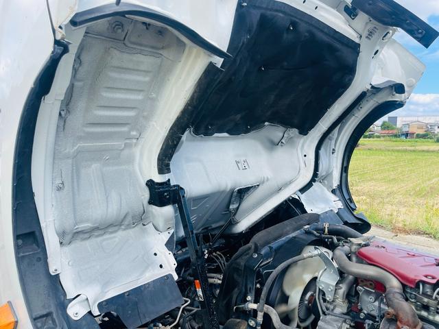デュトロ ヒラボディ長さ４３５幅２０５ワイド　ロング　年式２０１８年（Ｈ３０）型式ＴＤＧ－ＸＺＵ７１２Ｍ最大積載量３，５００ｋｇ車両重量３，４６０ｋｇ車両総重７，１２５ｋｇ車体寸法全長６，２００ｍｍ　×　全幅　２，１８０ｍｍ　×　全高　２，２６０ｍｍ（37枚目）