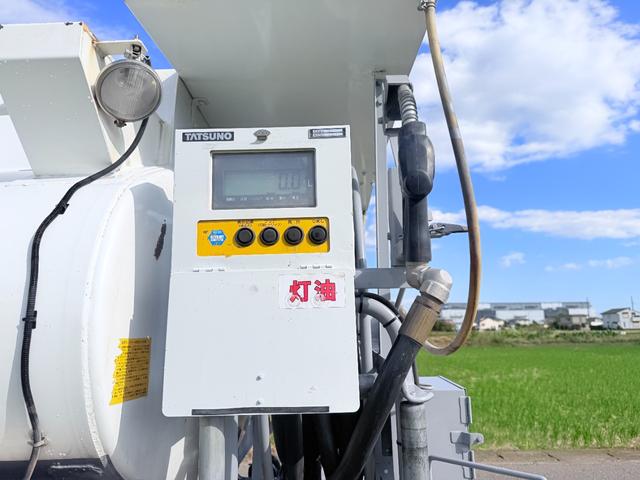 キャンター タンクローリー　３ＫＬ（8枚目）