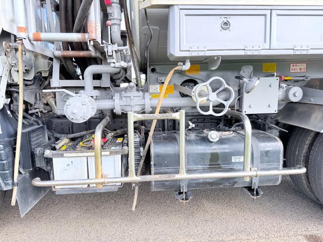 キャンター タンクローリー　３ＫＬ（33枚目）