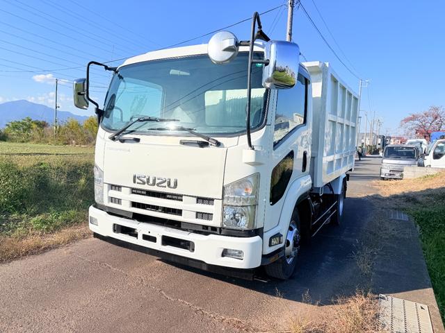 フォワード 深ダンプ　年式２０１８年（Ｈ３０）型式２ＲＧ－ＦＲＲ９０Ｓ２最大積載量３，２００ｋｇ車両重量４，６３０ｋｇ車両総重量７，９９５ｋｇ車体寸法全長　５，５００ｍｍ×全幅２，２８０ｍｍ　×全高２，５９０ｍｍ（4枚目）