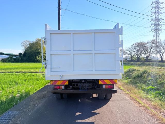 フォワード 深ダンプ　年式２０１８年（Ｈ３０）型式２ＲＧ－ＦＲＲ９０Ｓ２最大積載量３，２００ｋｇ車両重量４，６３０ｋｇ車両総重量７，９９５ｋｇ車体寸法全長　５，５００ｍｍ×全幅２，２８０ｍｍ　×全高２，５９０ｍｍ（7枚目）