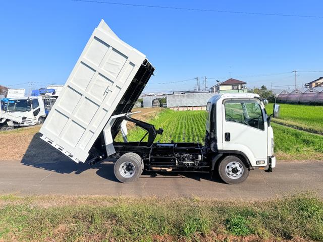 フォワード 深ダンプ　年式２０１８年（Ｈ３０）型式２ＲＧ－ＦＲＲ９０Ｓ２最大積載量３，２００ｋｇ車両重量４，６３０ｋｇ車両総重量７，９９５ｋｇ車体寸法全長　５，５００ｍｍ×全幅２，２８０ｍｍ　×全高２，５９０ｍｍ（11枚目）