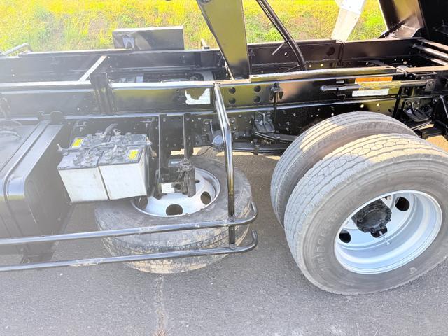 フォワード 深ダンプ　年式２０１８年（Ｈ３０）型式２ＲＧ－ＦＲＲ９０Ｓ２最大積載量３，２００ｋｇ車両重量４，６３０ｋｇ車両総重量７，９９５ｋｇ車体寸法全長　５，５００ｍｍ×全幅２，２８０ｍｍ　×全高２，５９０ｍｍ（33枚目）