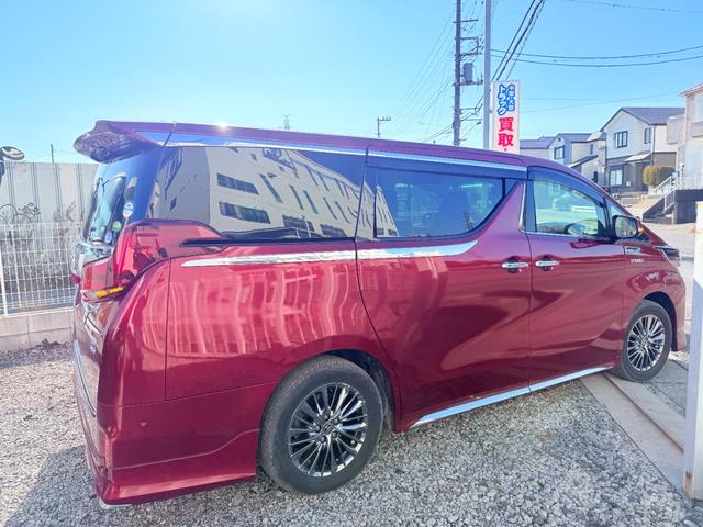 アルファードハイブリッド エグゼクティブ　ラウンジ　Ｓ　Ｅ－Ｆｏｕｒ　４ＷＤ（7枚目）