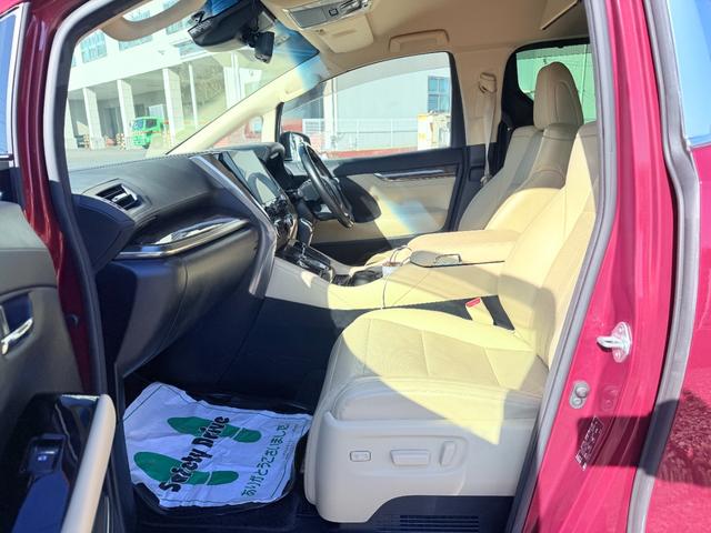 アルファードハイブリッド エグゼクティブ　ラウンジ　Ｓ　Ｅ－Ｆｏｕｒ　４ＷＤ（35枚目）