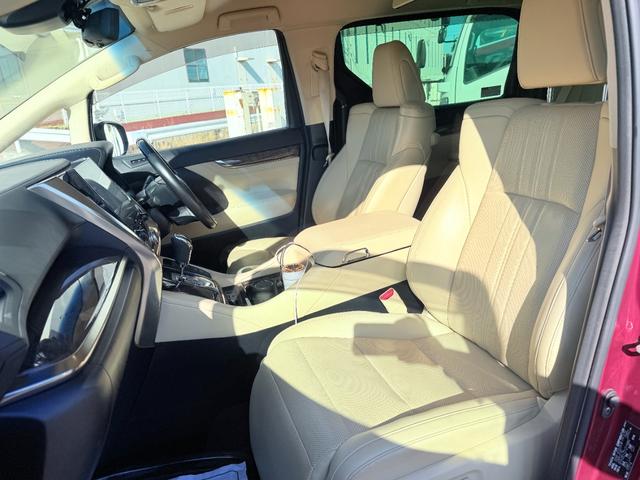 アルファードハイブリッド エグゼクティブ　ラウンジ　Ｓ　Ｅ－Ｆｏｕｒ　４ＷＤ（36枚目）